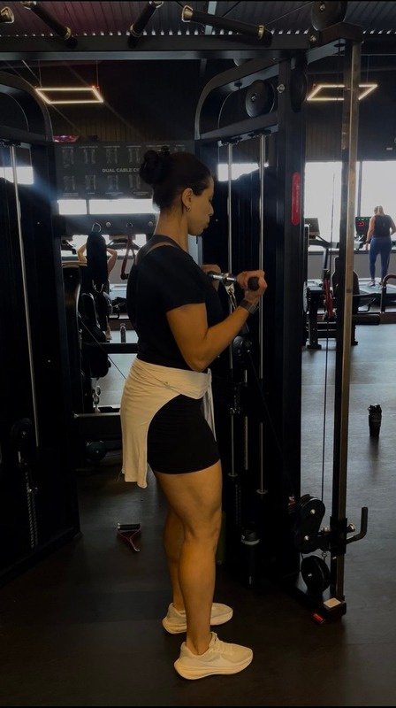 Marina Moreno na academia